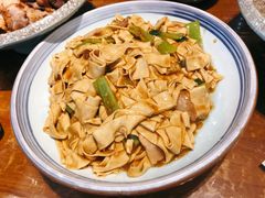 -95号酱骨·一块豆腐(展春园西路店)