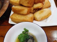 炸馒头臭豆腐-老北京热气涮羊肉·小龙虾·烤鱼(呼玛路店)