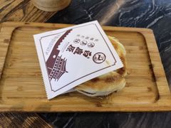 肉夹馍-白鹿原·西安油泼面(万象城店)