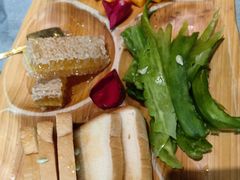 -靓湾海鲜·海景餐厅(小麦岛店)