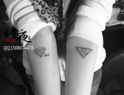 -暗夜tattoo纹身工作室