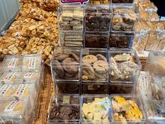 -玥儿弯弯手作烘焙(中海国际社区御城店)
