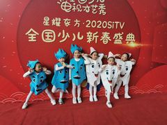-蓝话筒·少儿成人演讲口才·主持朗诵·戏剧表演(大华第一坊店)