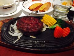-爱丽丝牛排西餐厅(光谷步行街店)
