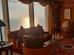 -迪拜帆船酒店海底餐厅