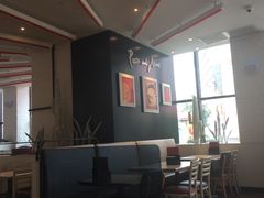 大堂-必胜客(武汉欢乐谷店)