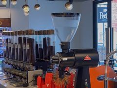 -Peet's 皮爷咖啡(东湖路手作店)