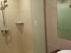 -柏曼酒店(合肥国购广场三里庵地铁店)