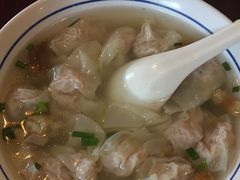 -汪一挑馄饨(老街店)