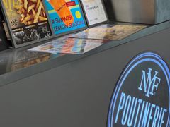 -纽约薯条(世豪广场店)