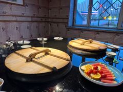 -鱼窝棚柴火铁锅炖(富山屯店)