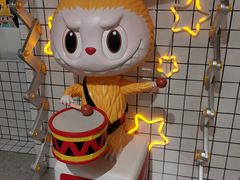 -泡泡玛特POPMART(上海环球港店)