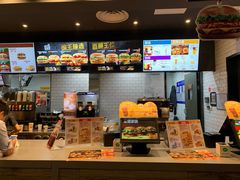 -汉堡王(梅村服务区南店)
