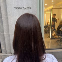 -SWANK SALON