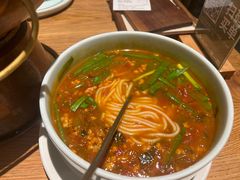 -一坐一忘云南菜(嘉里中心店)