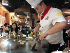 -利昂法式铁板主题餐厅(新奥购物中心店)
