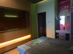 -臻享足道·HIFI影院足疗·泡浴SPA(成华店)
