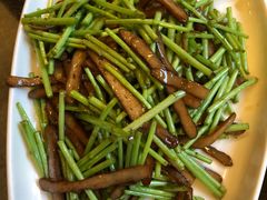 藜蒿炒香干-西江美食舫·江西菜(健德桥店)