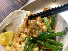 葱炒象拔蚌-盒马鲜生(皇庭广场店)