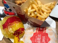 -肯德基(中纬店)