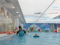 -龙格亲子游泳·水育早教运动中心(龙湾天街店)
