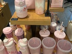 零售区-星巴克臻选(郑州中原万达店)