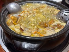 -菌之家·专业纯野生菌火锅·特色炒菌