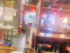 大堂-张氏宽窄巷成都名小吃(茂业百货华强北店)