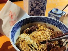 -沪西老弄堂面馆(定西路店)