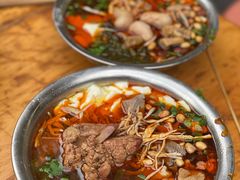 -老五鸡丝豆花面粉(瑞金北路68号院店)