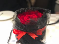 6英寸网红小黑裙-YC工作室蛋糕定制