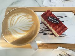 经典拿铁咖啡-哈根达斯(滨江店)