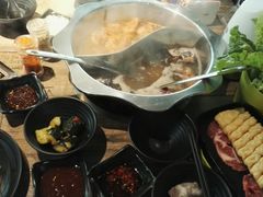 -烤圣自助美食音乐餐厅