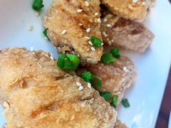 -Chom Cafe and Restaurant