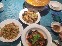 -呷湘厨·鱼汤捞饭·剁椒鱼头·辣椒炒肉(国家会展中心店)