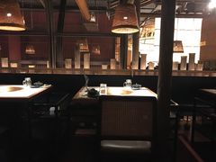 大堂-哥老官重庆美蛙鱼头(西湖银泰十一哥店)