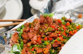 Beef with Cilantro in Aluminum Foil