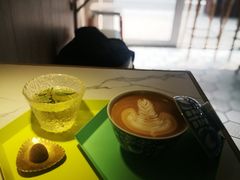 -茶是一枝花泡茶店
