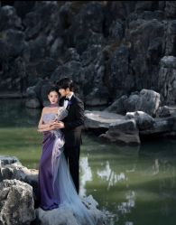 -雪中彩影婚纱摄影·微光艺术中心