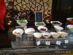-上海齐鲁万怡大酒店·辣椒屋咖啡厅
