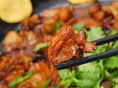 -哈尔滨东北铁锅炖(都督街店)