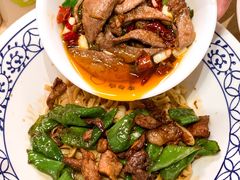 -李与白包子铺(桐梓林店)