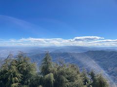 -鸡足山前檐崆峒山观音阁禅寺
