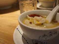 菊花酸菜鱼-渝人码头 川菜店 Chungking Szechuan Cuisine