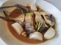 鲳鱼-新荣记(建国门外大街店)