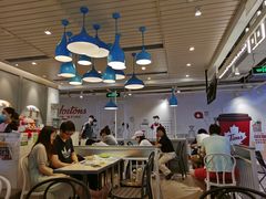 大堂-满记甜品(优客百盛店)