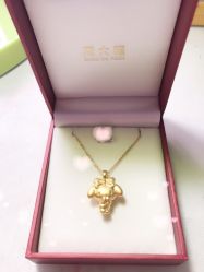 -周大福CHOW TAI FOOK(宝山苏宁易购店)