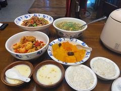 -八碗湘长沙市井菜(坡子街店)