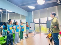 -蓝话筒·少儿成人演讲口才·主持朗诵·戏剧表演(大华第一坊店)