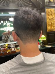 -海文先生国潮烫染男士理发馆